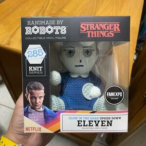 Handmade by Robots - Stranger Things - Eleven #285 - Glow in the Dark)